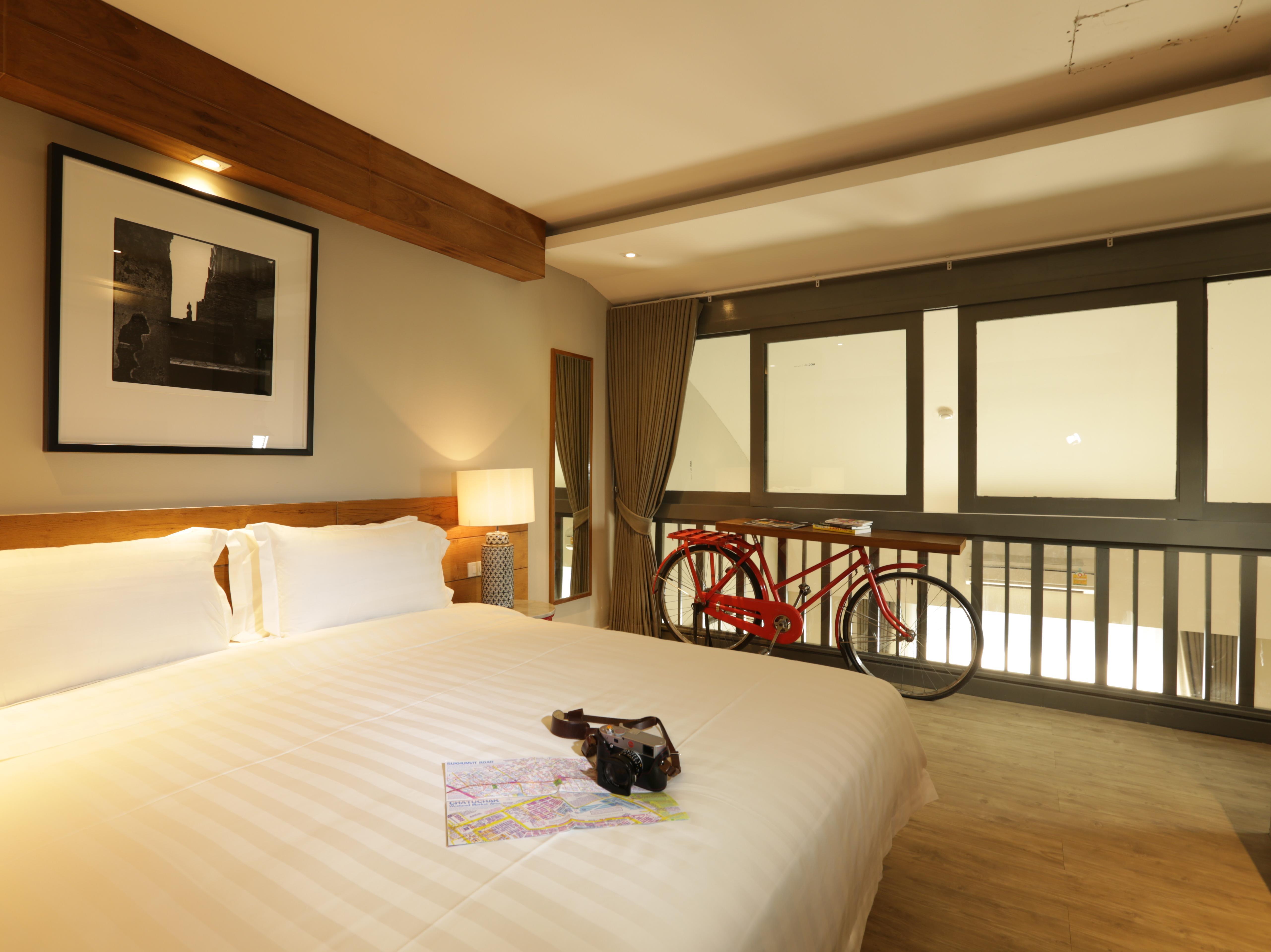 Nandha Hotel Бангкок Екстер'єр фото