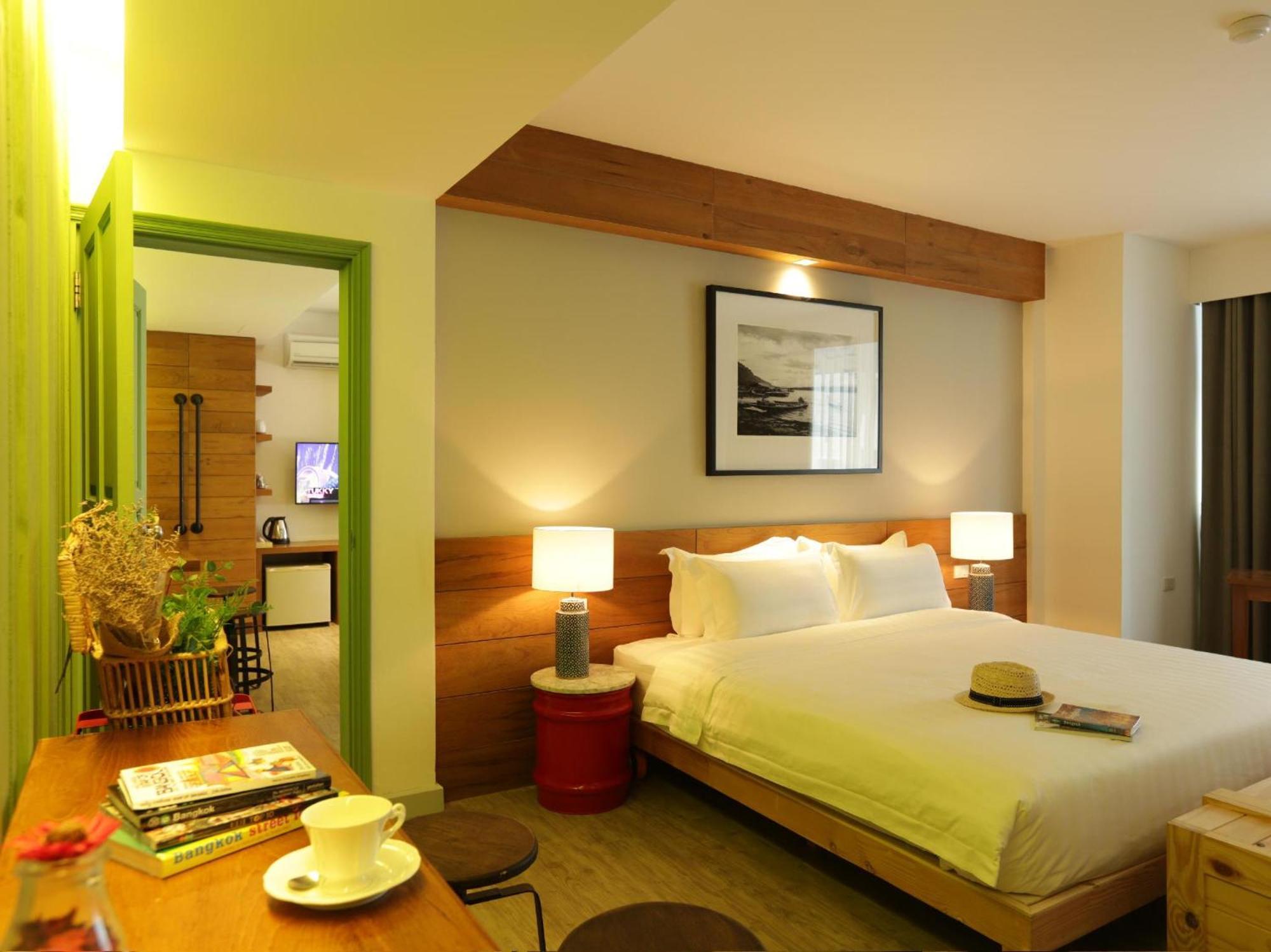 Nandha Hotel Бангкок Номер фото