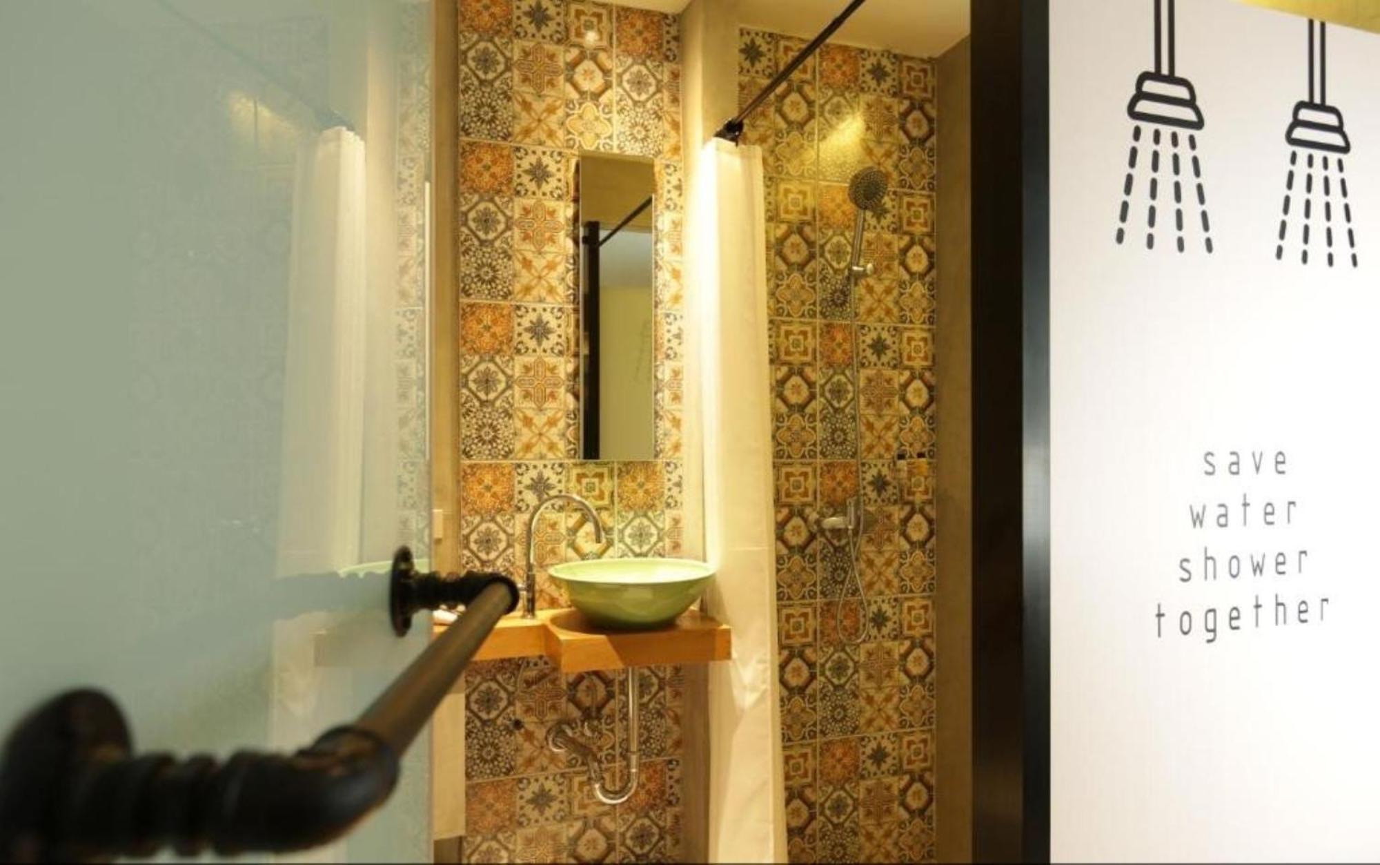 Nandha Hotel Бангкок Номер фото